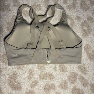 Lululemon Energy Bra High Support
Size 34c
